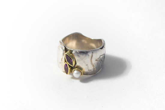 Ring, zilver en goud, parel, amethist €250